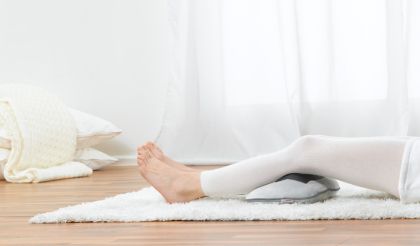 Масажор Beurer MG 145 Shiatsu massage cushion; massage for the shoulders, neck, back and legs; 4 Shiatsu massage heads; removable cover; machine-washable; light and heat function