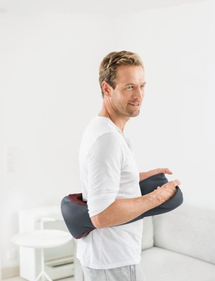 Масажор Beurer MG 151 3D Shiatsu massager;for shoulders, neck, back and legs; 3D massage heads; 8 rotating Shiatsu massage heads; Clockwise/anti-clockwise rotation; 3 levels; automatic switch-off; light and heat function