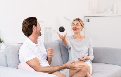 Масажор Beurer MG 10 massage ball with vibration, 2 intensity levels,for activation and regeneration of tense muscle groups, Penetrating soft-touch surface, 7,5 cm