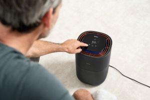 Овлажнител на въздух Beurer LB 300 plus Air humidifier- Natural cold evaporation technology, 3 fan speeds, up to 300 ml/h, up to 45 m2, WT 3l, Night mode and timer function