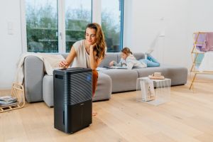 Влагоабсорбатор Beurer LE 250 Air Dehumidifier; up to 20 litre/day; rooms  40 to 60 cm2; Laundry drying function; Removable tank: 4.0 l; Automatic mode; Night mode; Timer;  2 fan levels; Environmentally friendly refrigerant R290