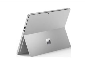 Лаптоп Microsoft Surface Pro 11 C10/16/512/LCD Con 13", 2880 x 1920, Windows 11 Home, EMEA, COPILOT+ PC, Snapdragon X Plus, Platinum