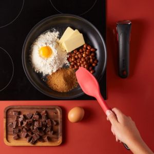 Комплект тигани и тенджери Tefal L1539053 Easy Cook & Clean 10pcs set : FP24/28 + SCP 16/20 with lids + sautepan 24 with lid  + 2 handles