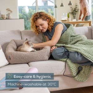 Термоподложка Beurer HD 72 Waffle Sage Green Heated overblanket; Soft and cuddly surface; Machine-washable at 30°C; 3 temp. settings; 1.7kg. Lightweight blanket